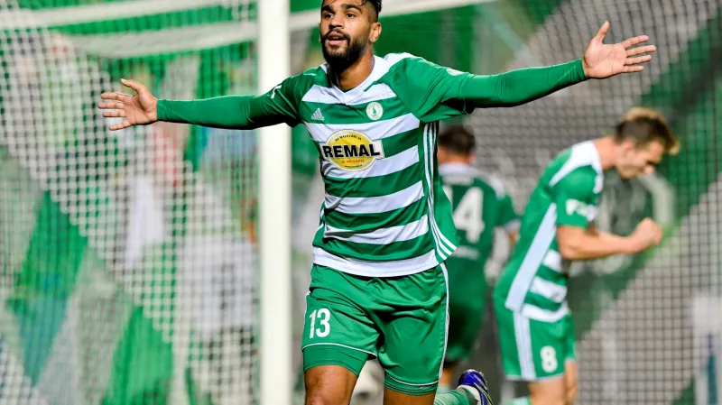 Júsuf Hilál z Bohemians 1905 se raduje z gólu