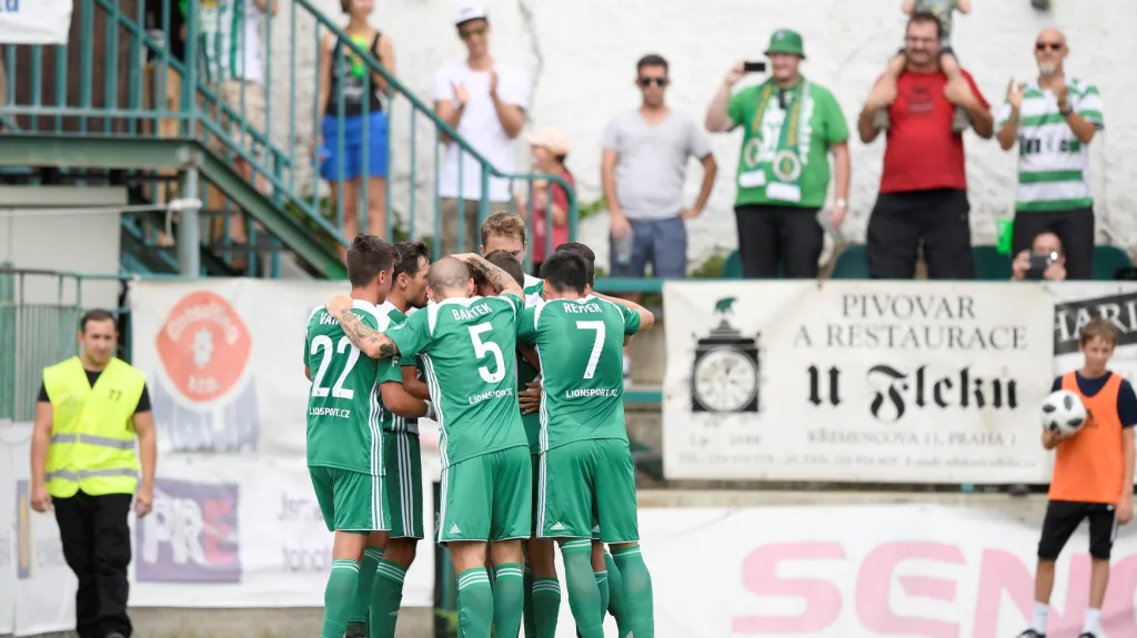 Slavící hráči Bohemians 1905