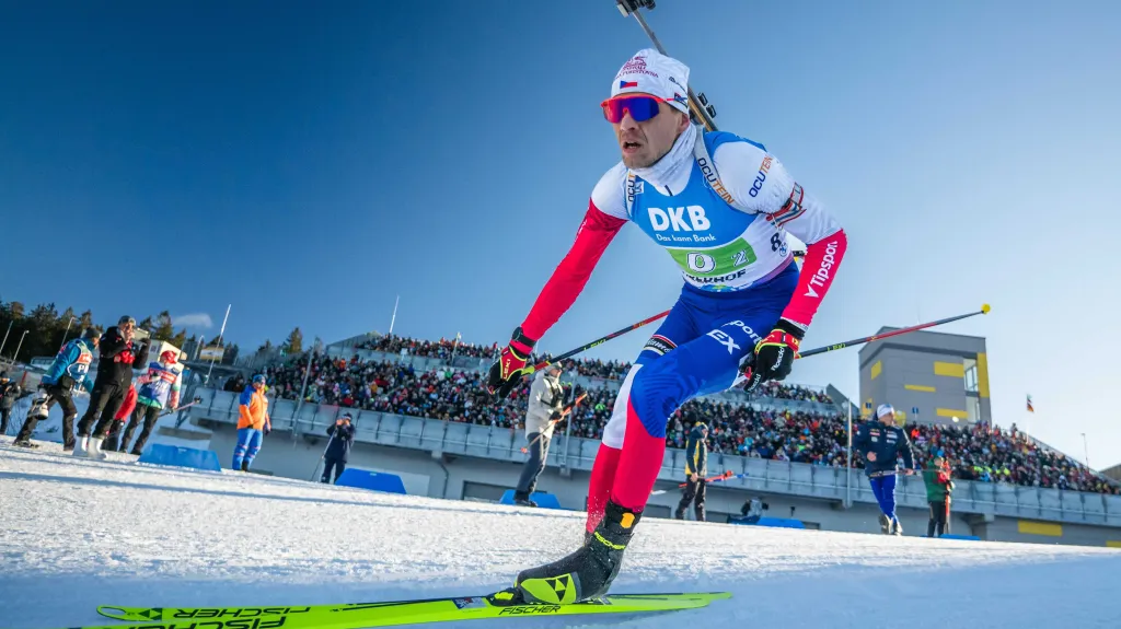 Adam Václavík ve smíšené štafetě v Oberhofu zářil