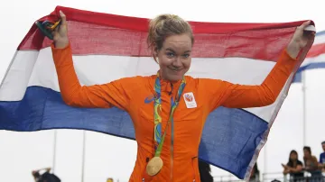 Anna Van Der Breggenová