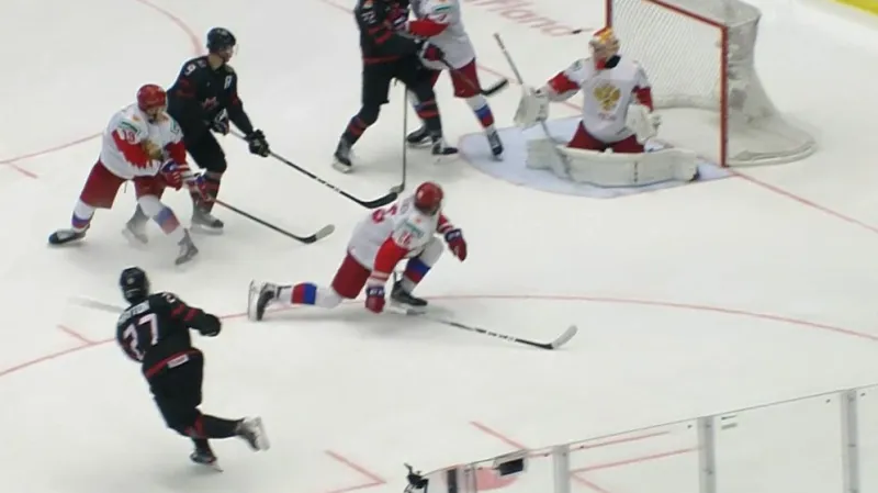 Gól v utkání Kanada – Rusko: Hayton – 3:3 (52. min.)