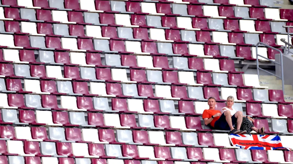 Prázdné ochozy na MS v atletice v Dauhá