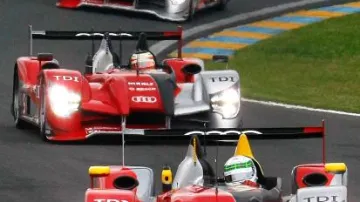Tým Audi na závodě v Le Mans