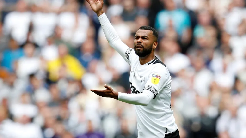 Obránce Ashley Cole při posledním angažmá v Derby