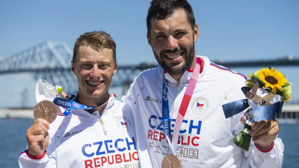 Radek Šlouf a Josef Dostál s bronzem z olympijských her