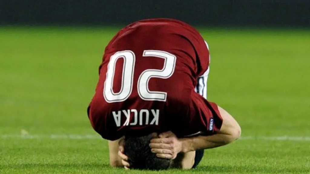 Zoufalý Juraj Kucka po zápase s Lausanne