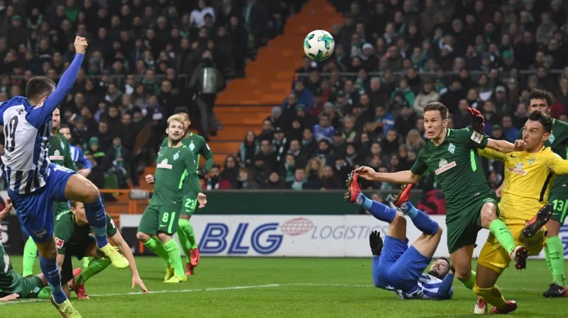 Jiří Pavlenka v brance Brém