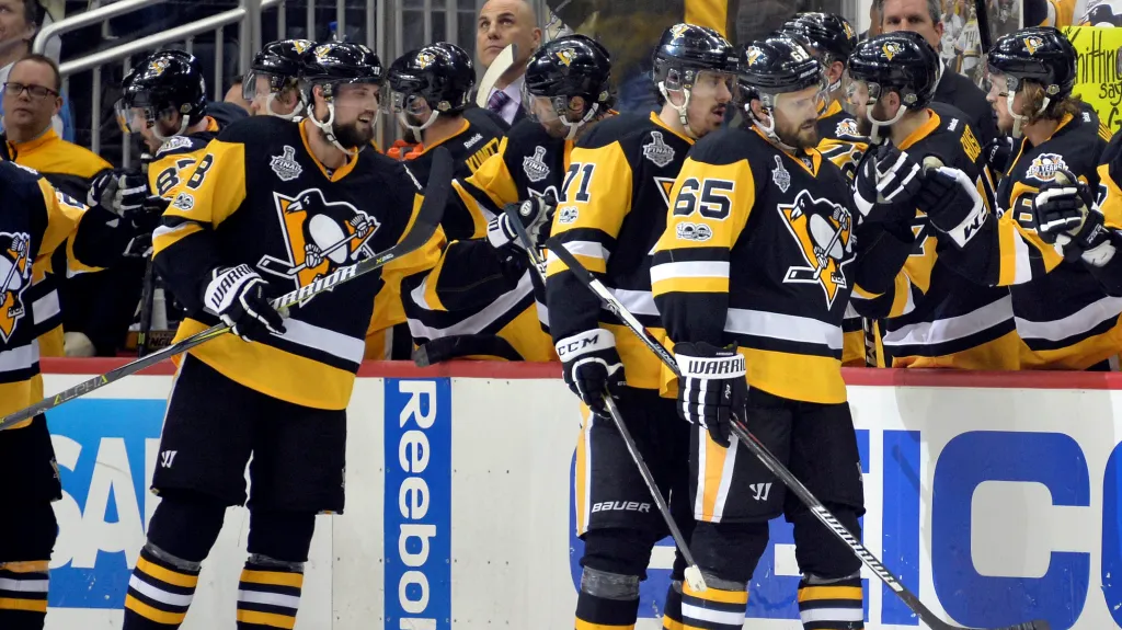 Slavící hokejisté Pittsburghu