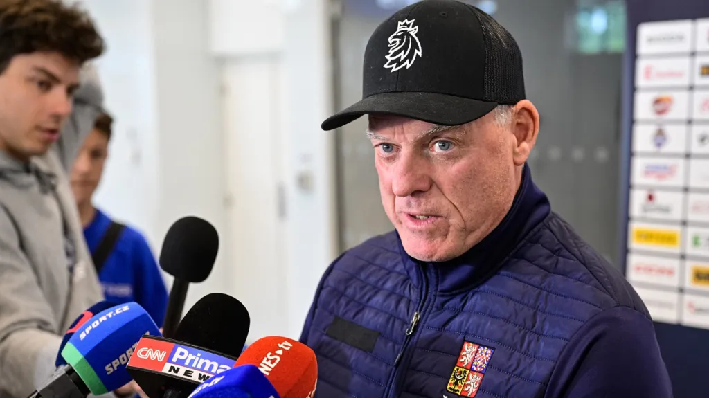 Radim Rulík na brífinku po příletu hokejové reprezentace