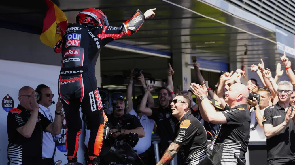 Závod Moto2 v Jerezu vyhrál Manuel González