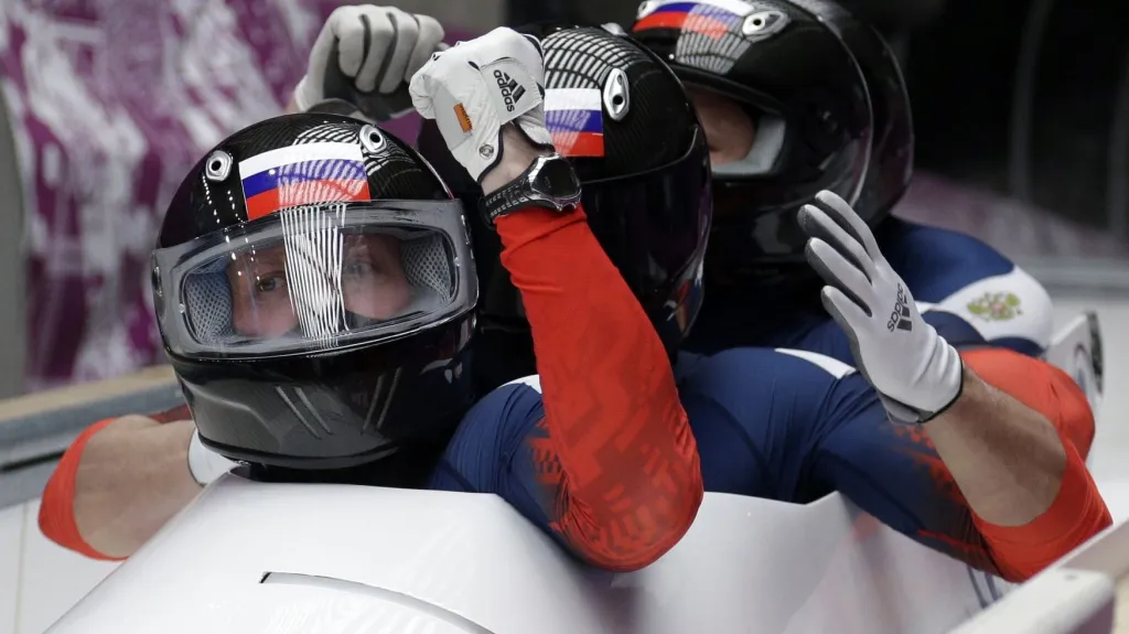 Vítězný ruský čtyřbob Alexandera Zubkova