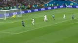 Gól v utkání Uruguay - Portugalsko: Cavani - 2:1 (62. min.)