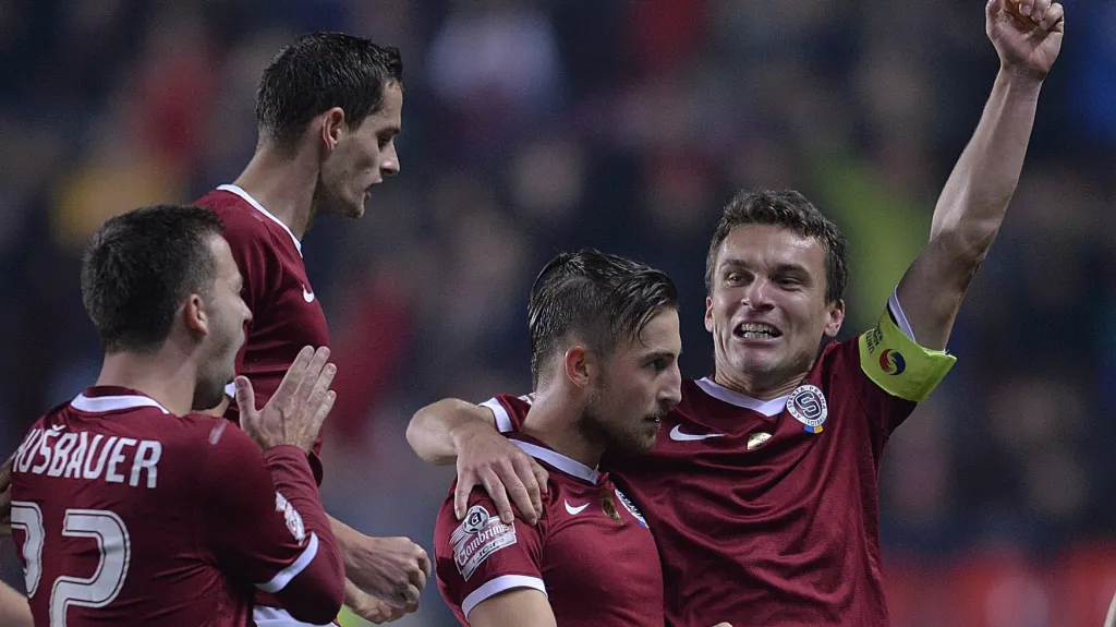 Slavící hráči Sparty