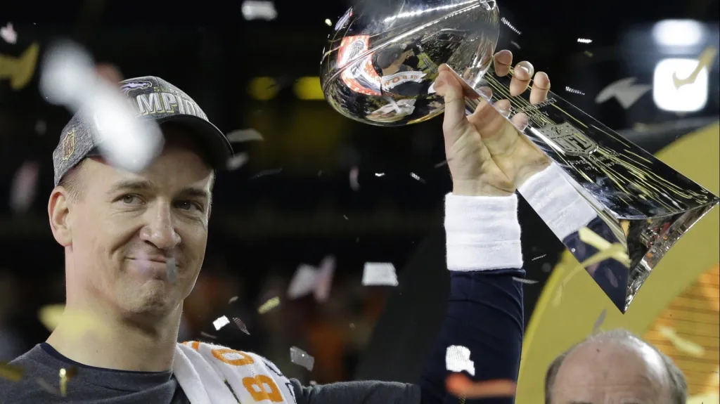Peyton Manning po vítězství v Super Bowlu