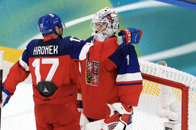 Šestice ze zámoří v čele s Hronkem se připojí k hokejové reprezentaci