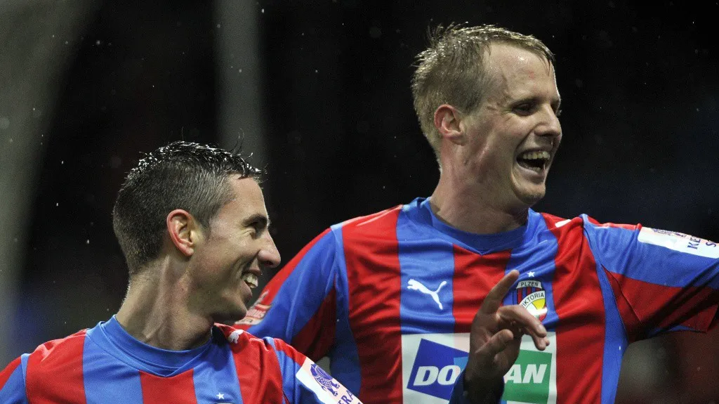 Radující se hráči Plzně