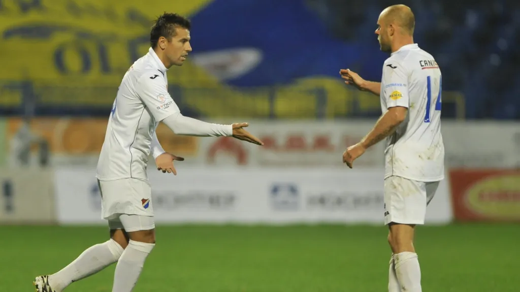 Baroš už zase kope za Baník