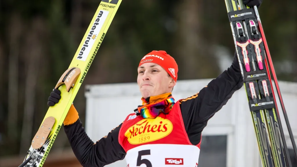 Slavící Eric Frenzel