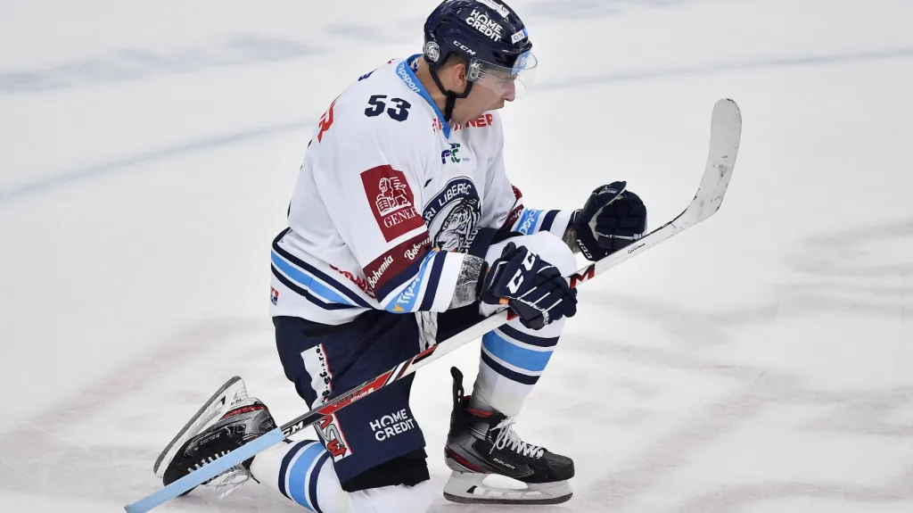 Jaroslav Vlach slaví rozhodující gól do boleslavské sítě