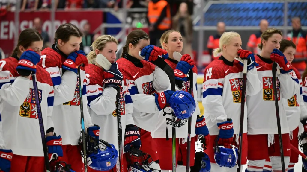 Smutné české hokejistky