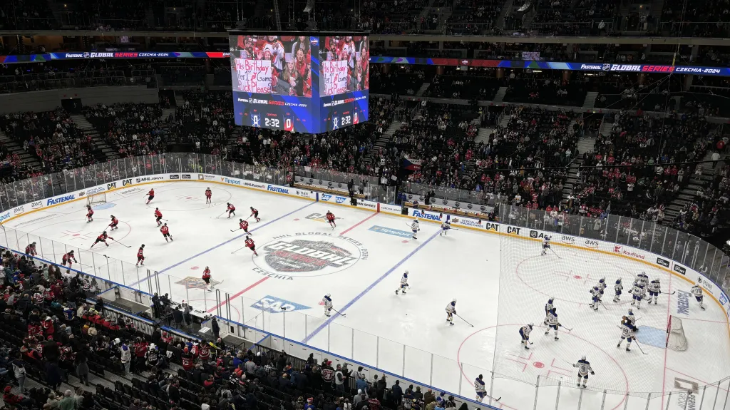 Utkání Buffalo Sabres – New Jersey Devils v rámci Global Series v Praze