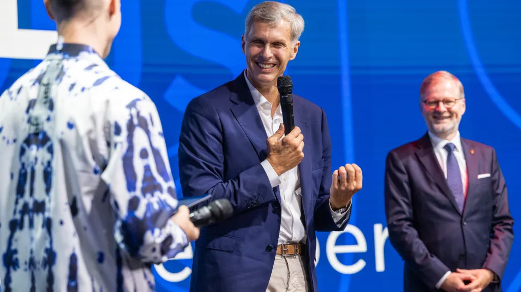 Jiří Kejval v Českém domě v Paříži