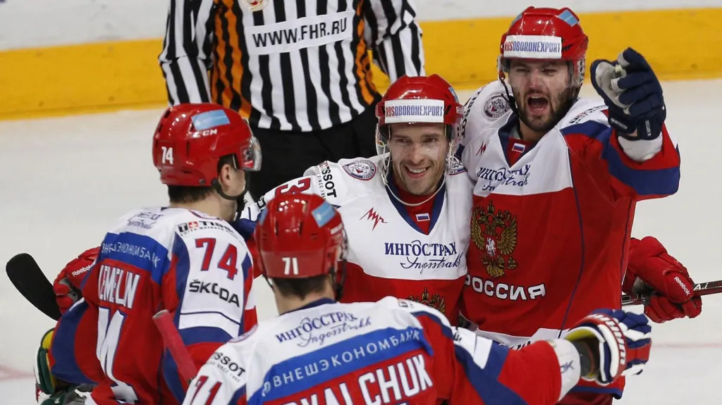 Slavící hokejisté Ruska