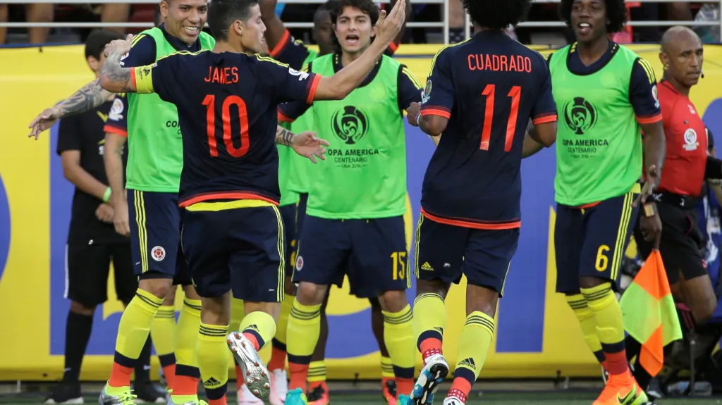 Radující se hráči Kolumbie