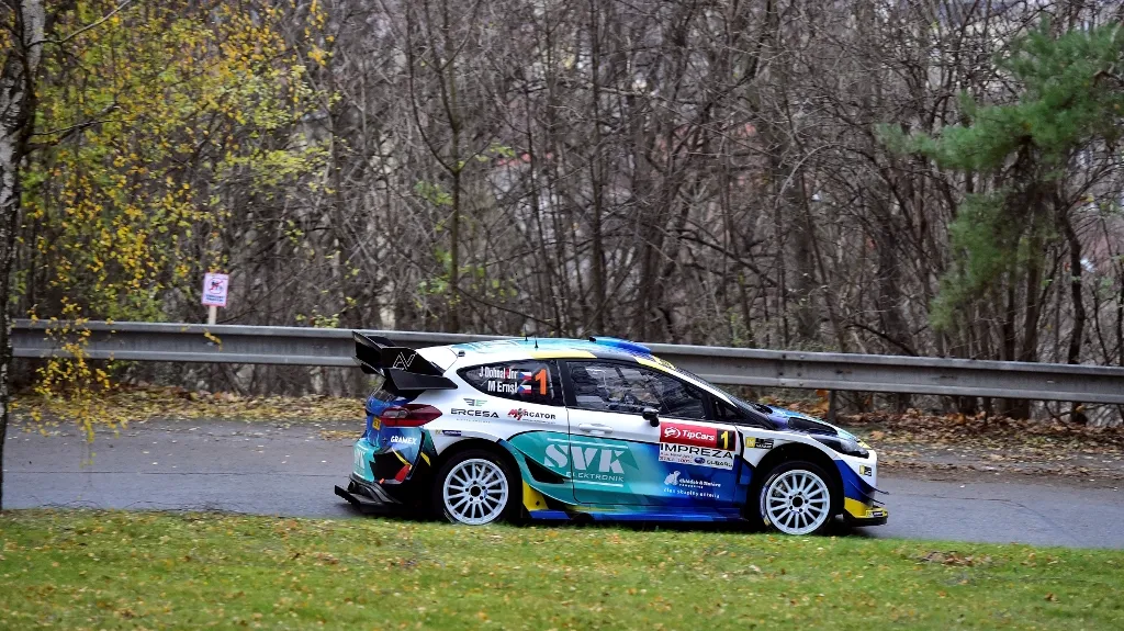 Posádka Jan Dohnal a Michal Ernst ve voze Ford Fiesta WRC