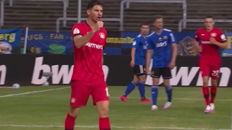 Leverkusen je ve finále Německého poháru