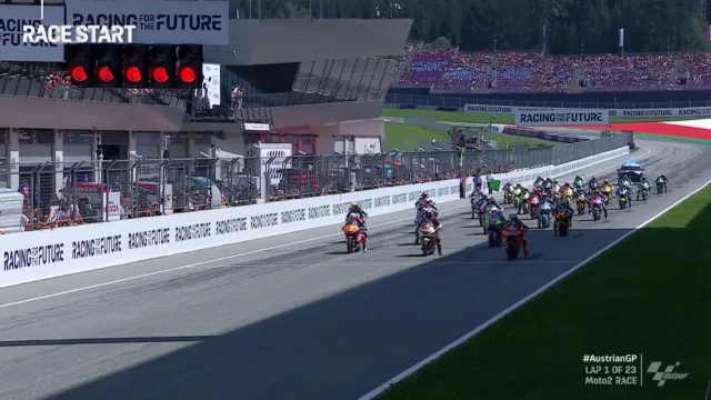 Velkou cenu Rakouska MotoGP vyhrál Bagnaia