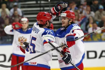 Viktor Tichonov a Danis Zaripov