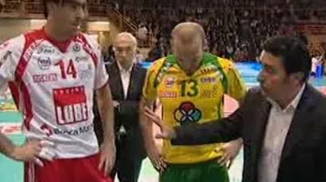 Trenér a hráči Maceraty