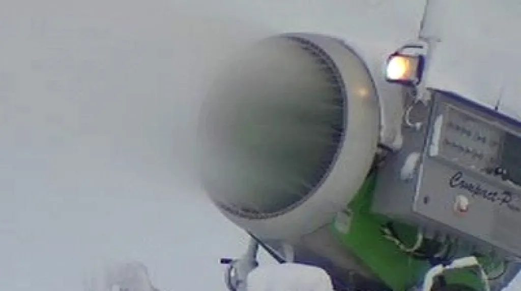 Sněžné dělo ve Vesci