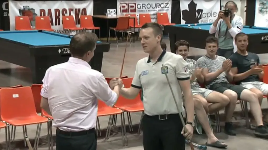 Billiardový turnaj v Pardubicích ovládl Polák Kaplan