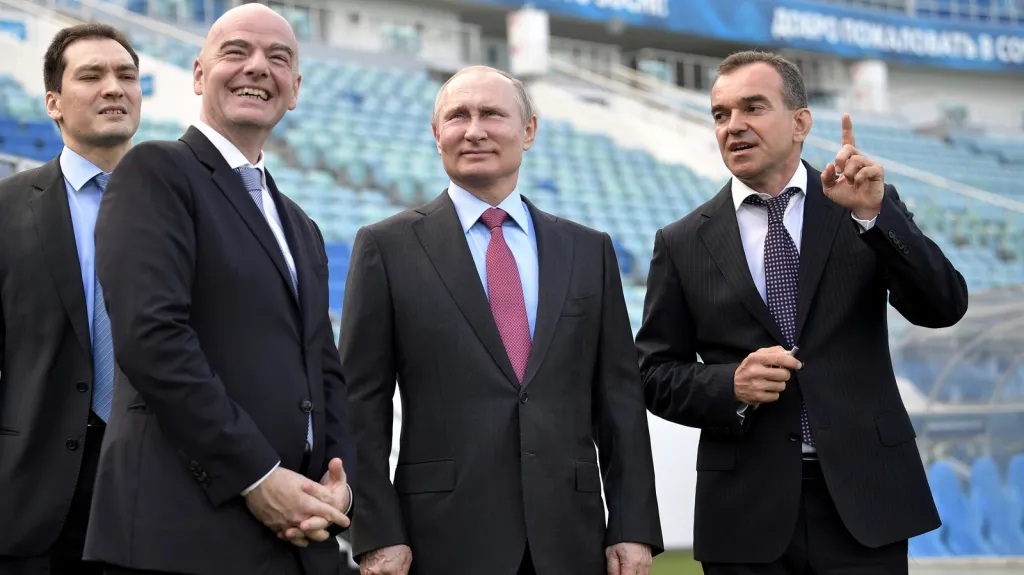 Gianni infantino s Vladimirem Putinem