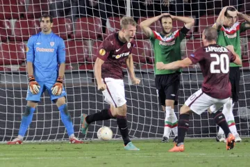 Bekim Balaj se raduje z gólu do sítě Athletiku Bilbao