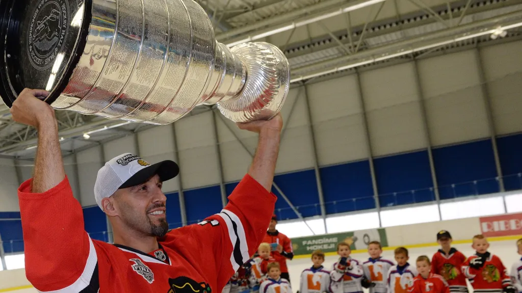 Rozsíval přivezl ukázat Stanley cup do Vlašimi