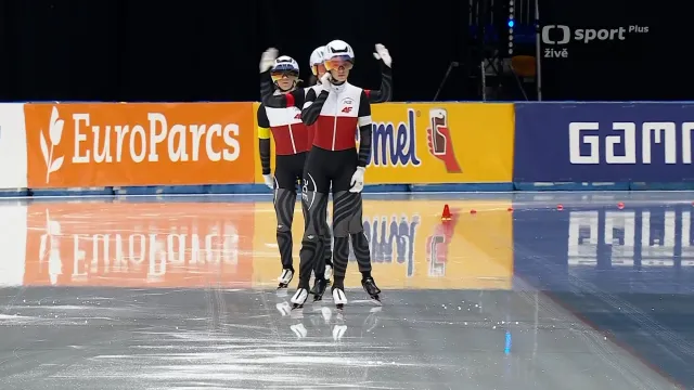 Vítězná jízda polského týmu žen na ME v rychlobruslení