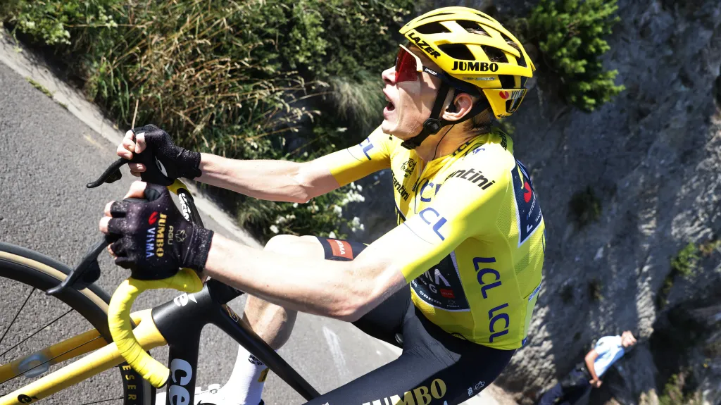 Jonas Vingegaard ve stoupání na Puy de Dome 