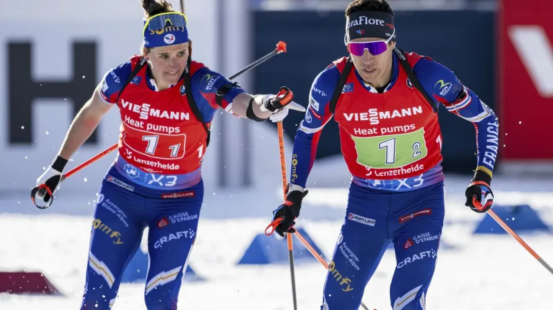 Dramatický závěr biatlonové mix-štafety