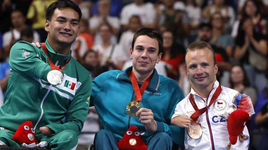 Arnošt Petráček s bronzovou medailí