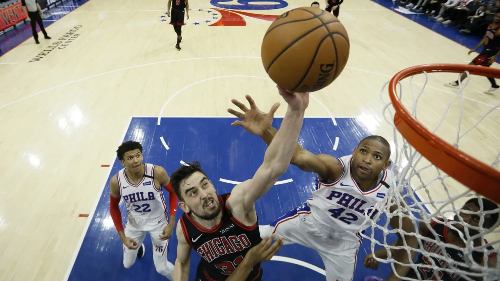 Tomáš Satoranský v utkání proti Philadelphii