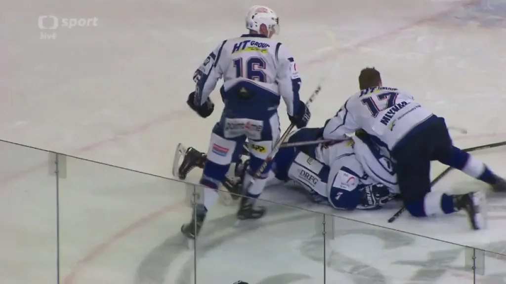 Hokejisté Komety získali titul v juniorské extralize