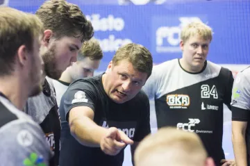 Sportovní ředitel Vojtěch Srba na lavičce Lovosic