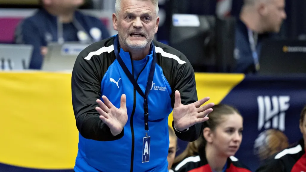 Trenér českých házenkářek Bent Dahl