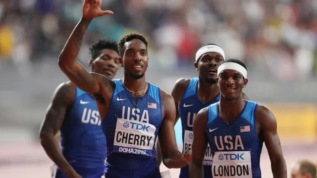 Závěrečné zlato vybojovala podle očekávání americká štafeta