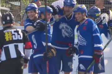 Radost hokejbalistů Pardubic