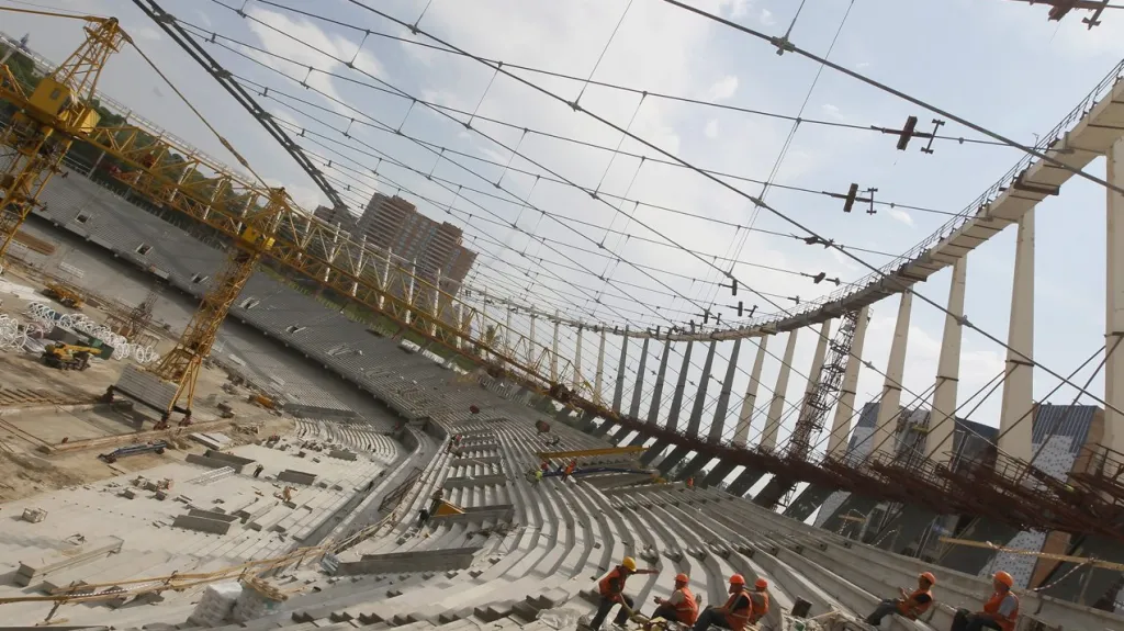 Rozestavěný stadion v Kyjevě