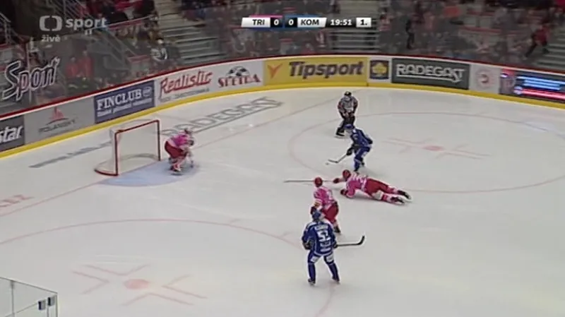 Gól v utkání Třinec - Brno: Ton - 0:1 (1. min.)